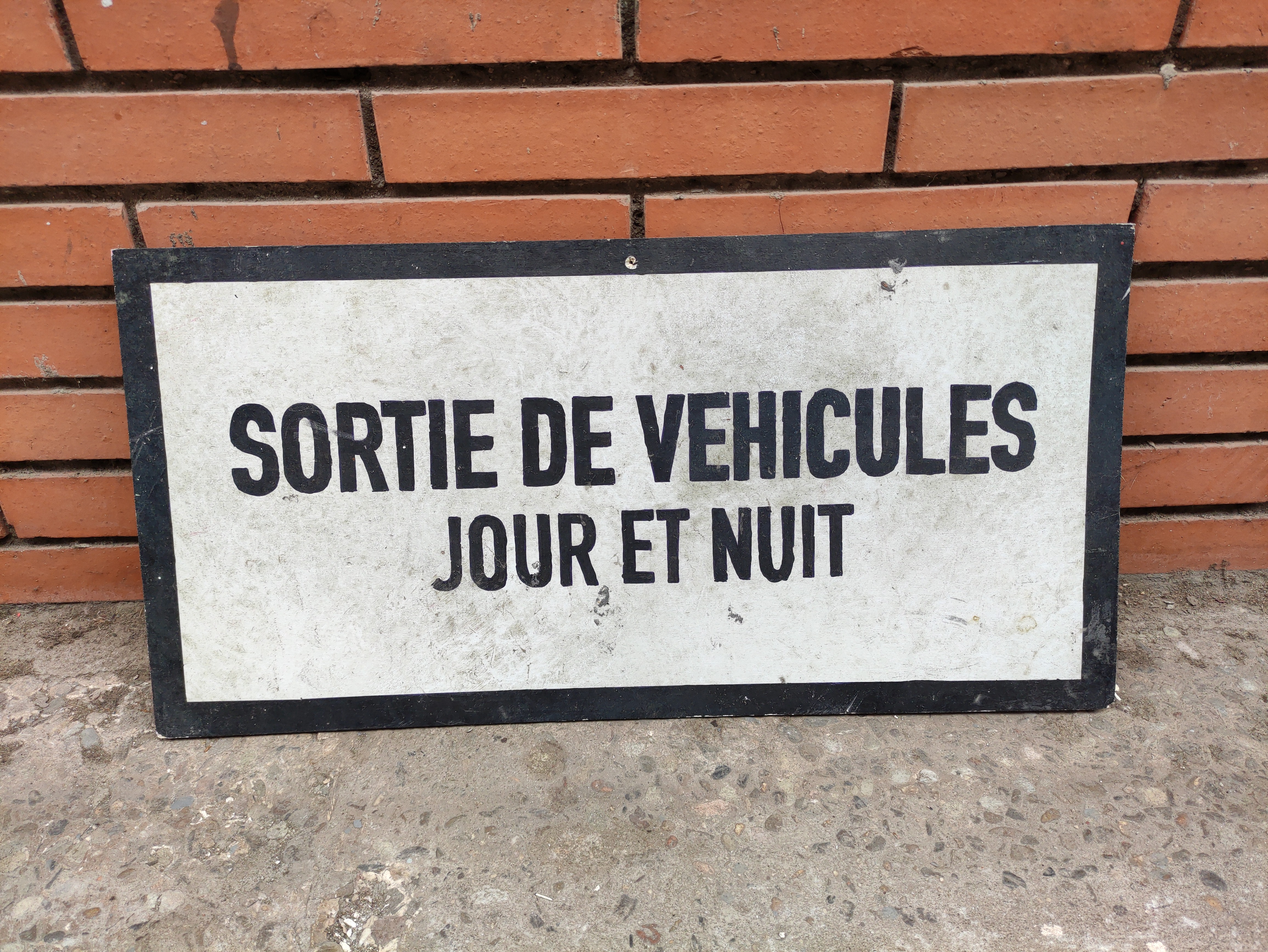 senyal trafico francia madera 30.5x60 2u